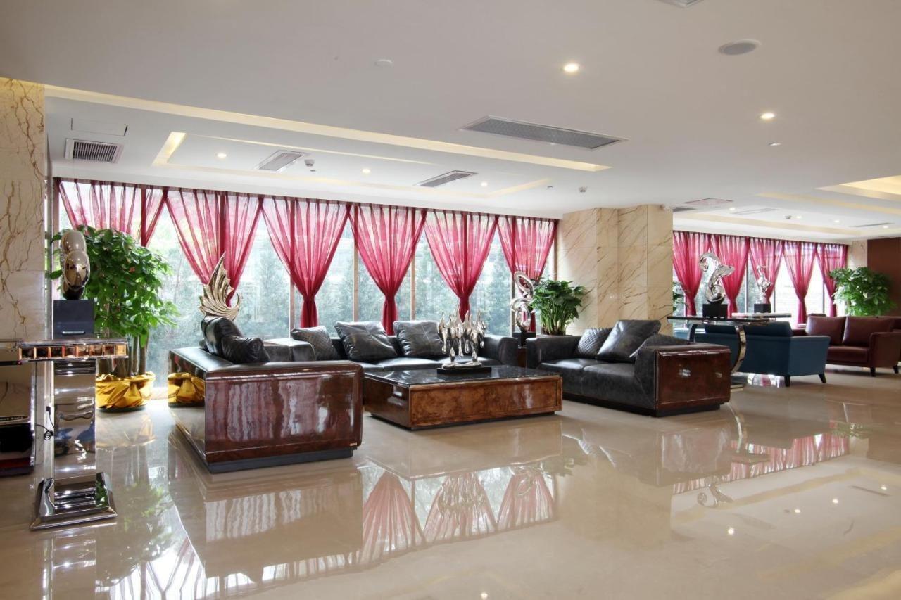 Guangzhou Jin Wan Li Business Hotel מראה חיצוני תמונה