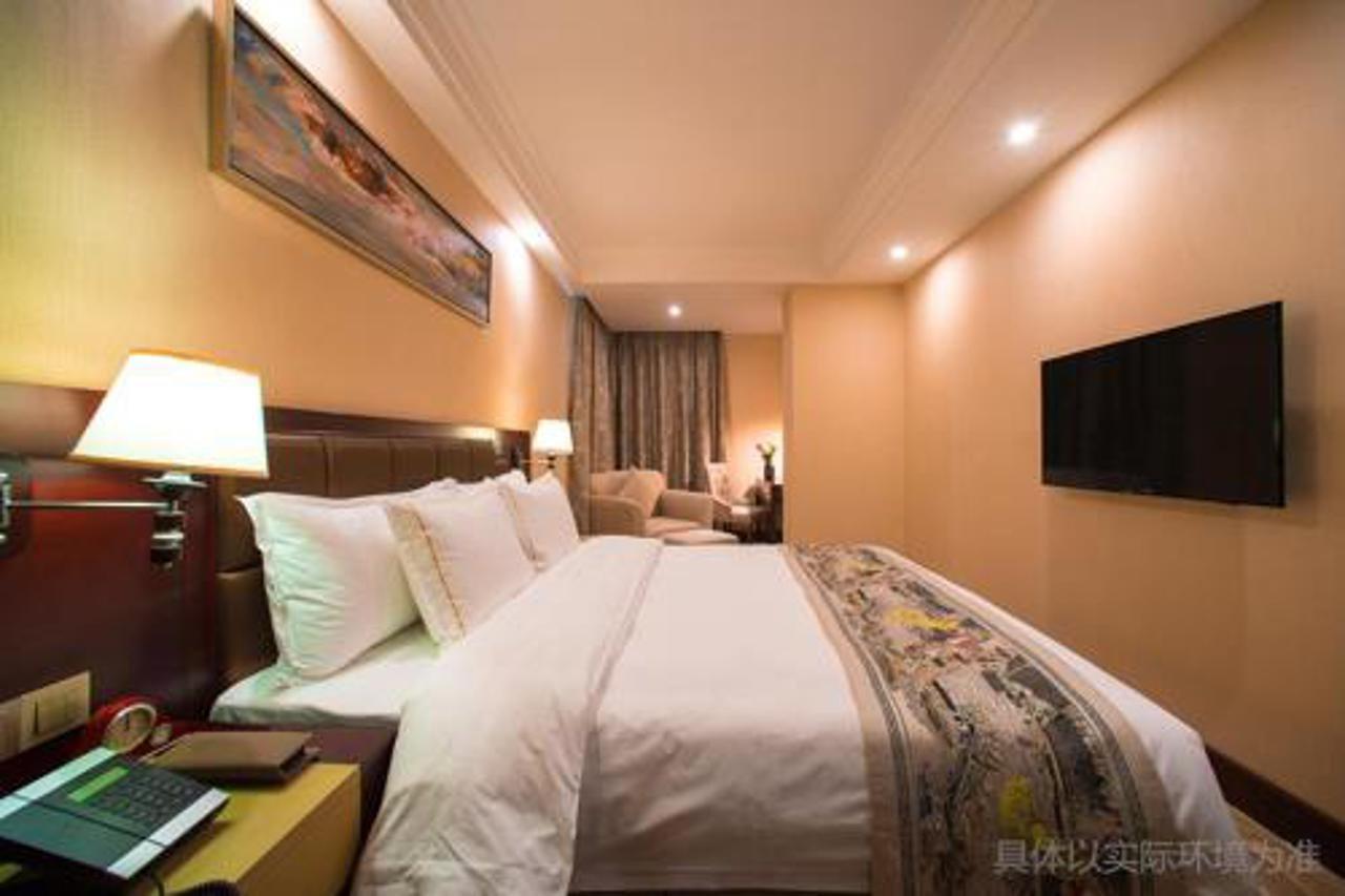 Guangzhou Jin Wan Li Business Hotel מראה חיצוני תמונה