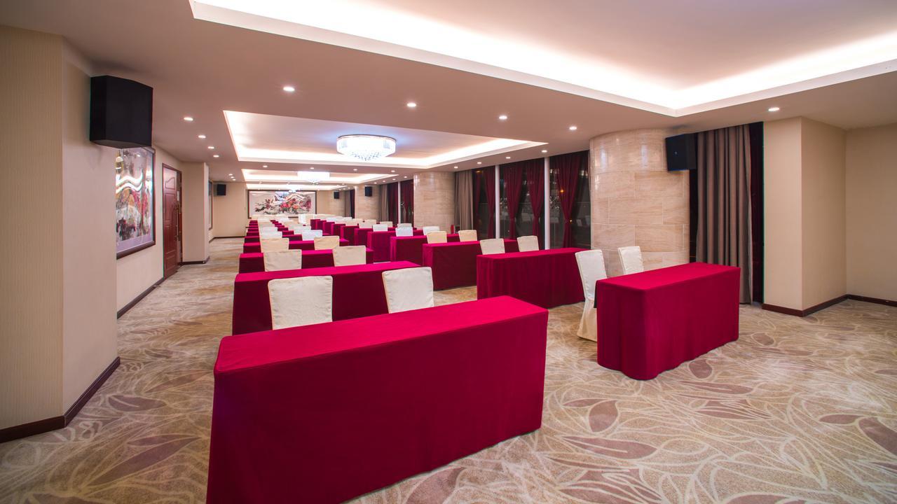 Guangzhou Jin Wan Li Business Hotel מראה חיצוני תמונה