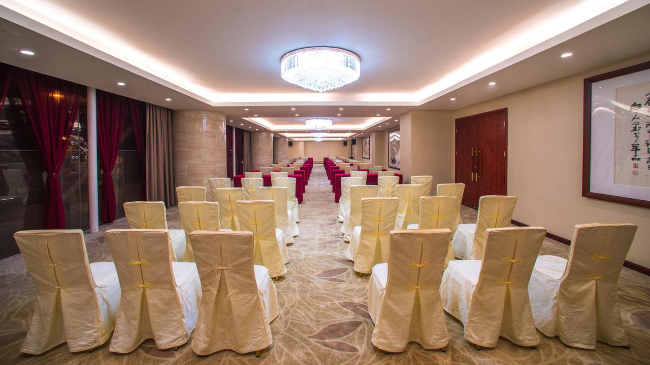 Guangzhou Jin Wan Li Business Hotel מראה חיצוני תמונה