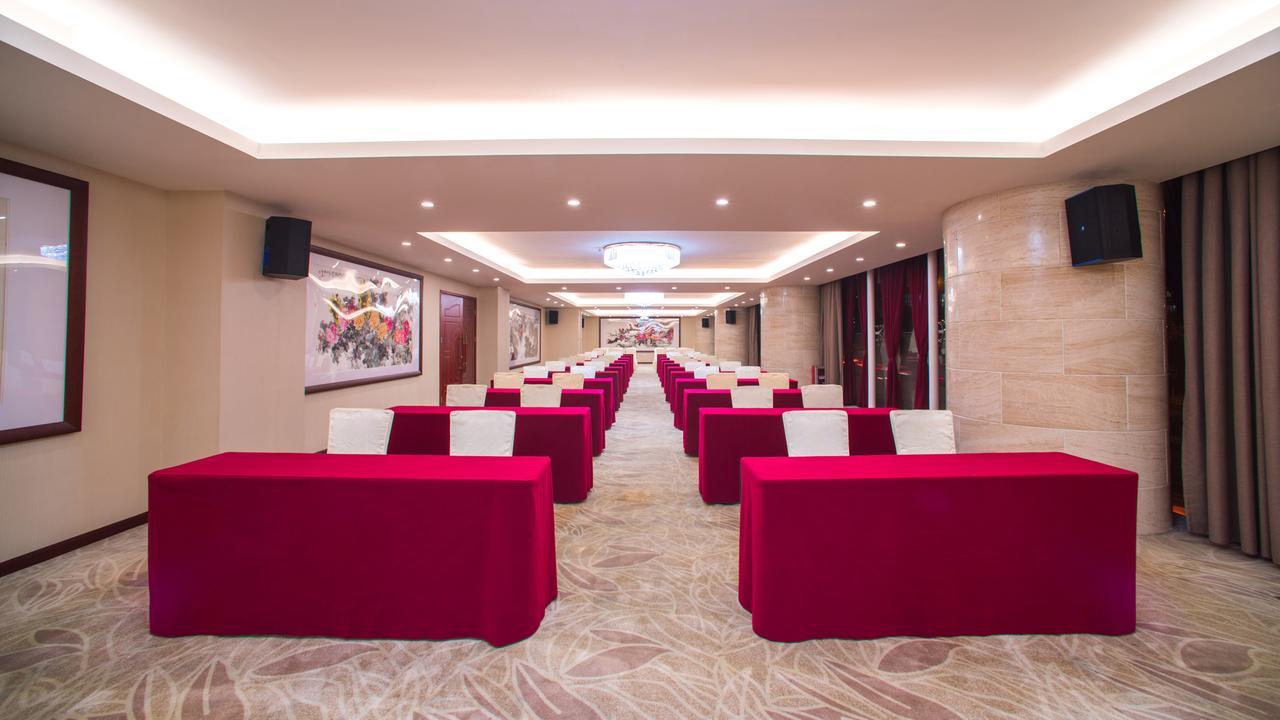 Guangzhou Jin Wan Li Business Hotel מראה חיצוני תמונה