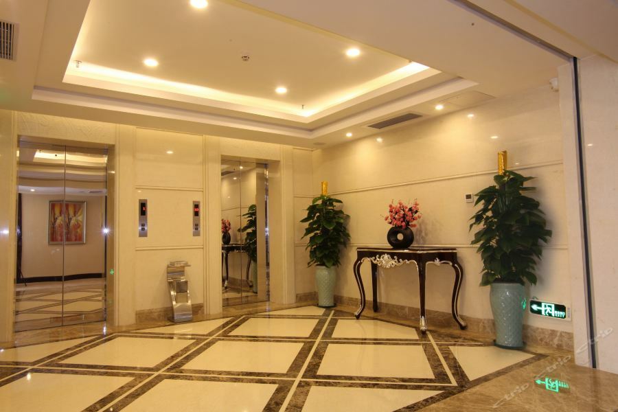 Guangzhou Jin Wan Li Business Hotel מראה חיצוני תמונה